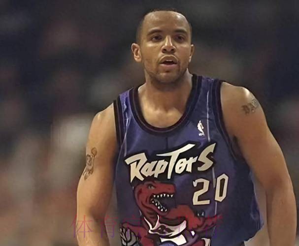 蒙克谈替补控卫:这个角色太熟悉了,我在场上打得很自由 蒙克谈替补控卫:这个角色太熟悉了,我在场上打得很自由